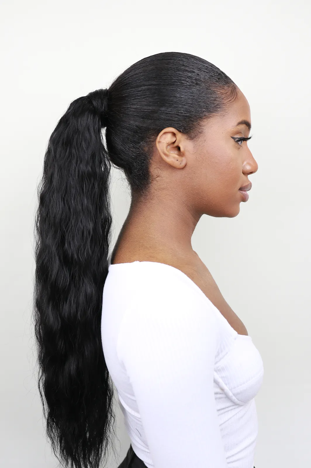 Amerie: 22-inch Heat Resistant Black Synthetic Fibre Ponytail