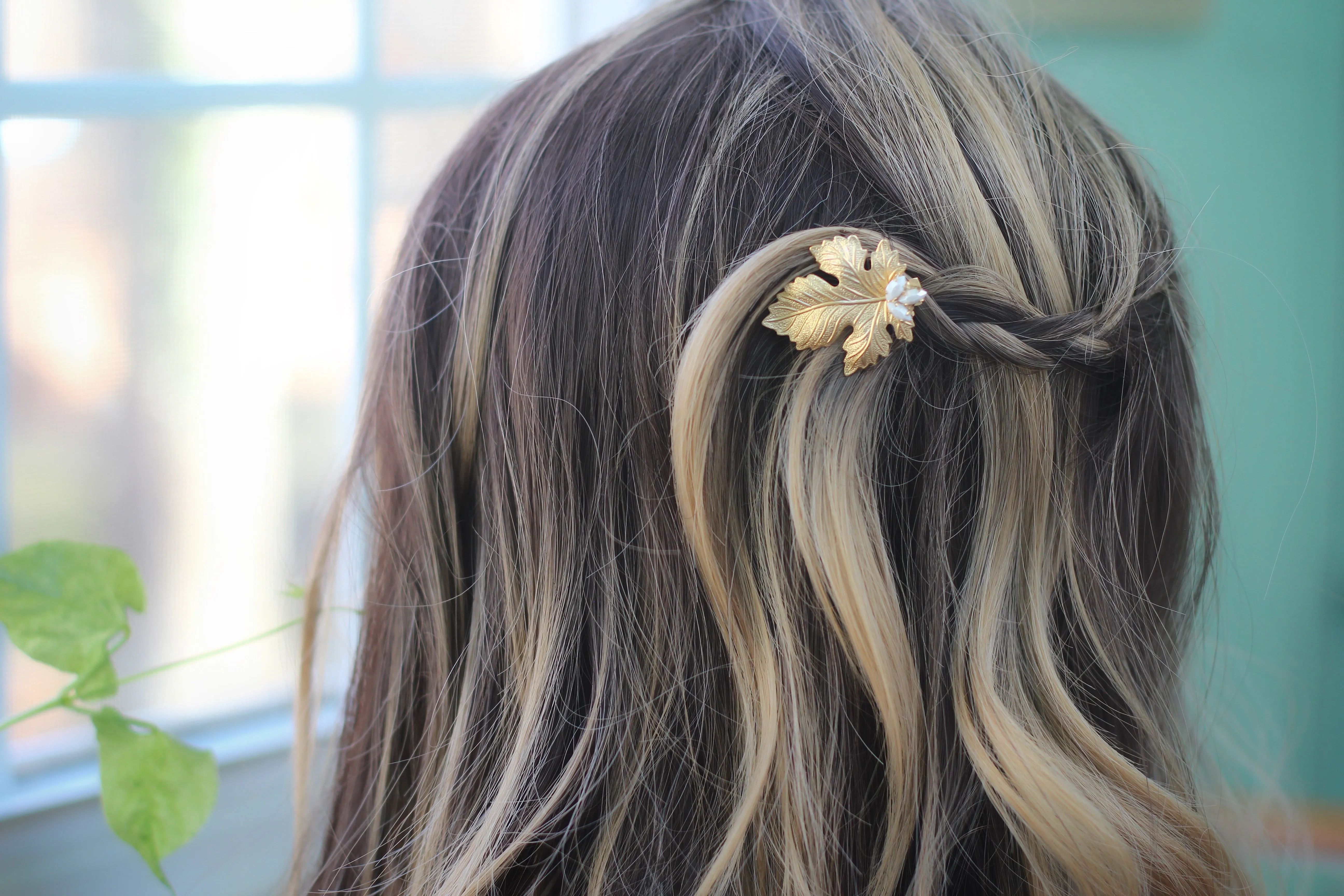 Preorder* Fig Leaf Pearls Barrette