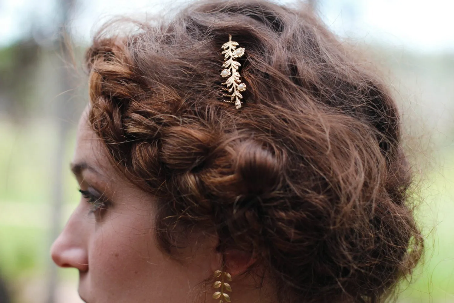 Single Flower Bouquet Hair Comb